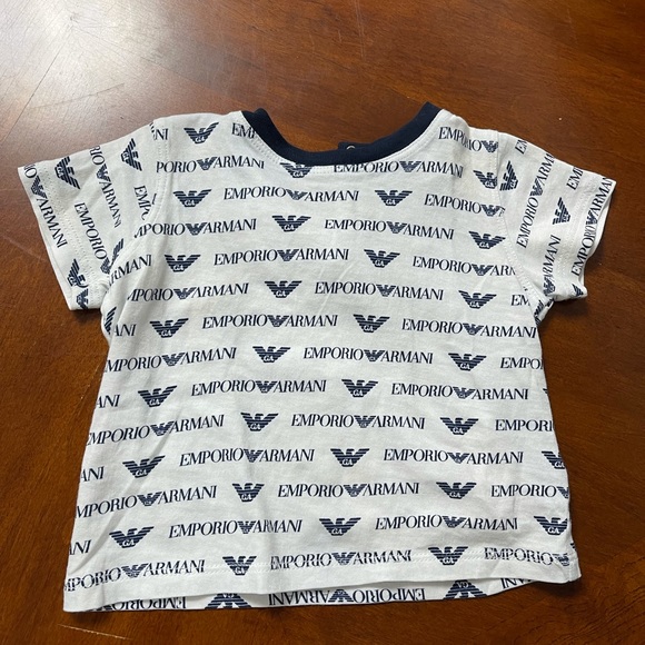 Emporii Armani tshirt - Picture 2 of 2
